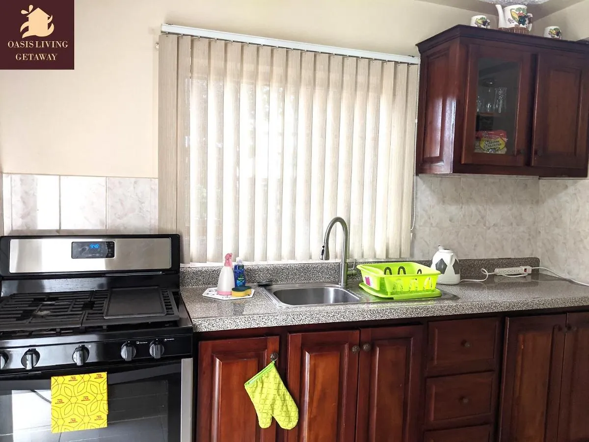 Apartment Oasis Living Getaway In Mandeville, Manchester Jamaica